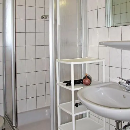 Apartment Dirks-1 *